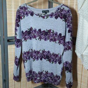Mason & Mackenzie Heather Gray and Floral Striped Crewneck Sweater